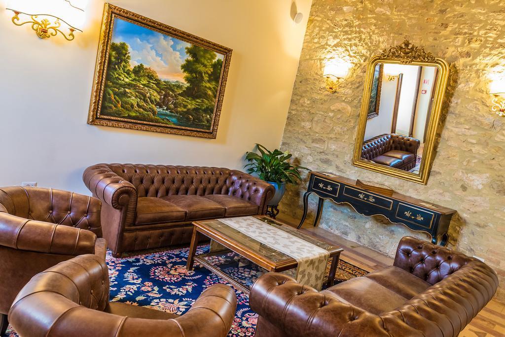 Relais Paradiso Resort & Spa Marcellano Экстерьер фото