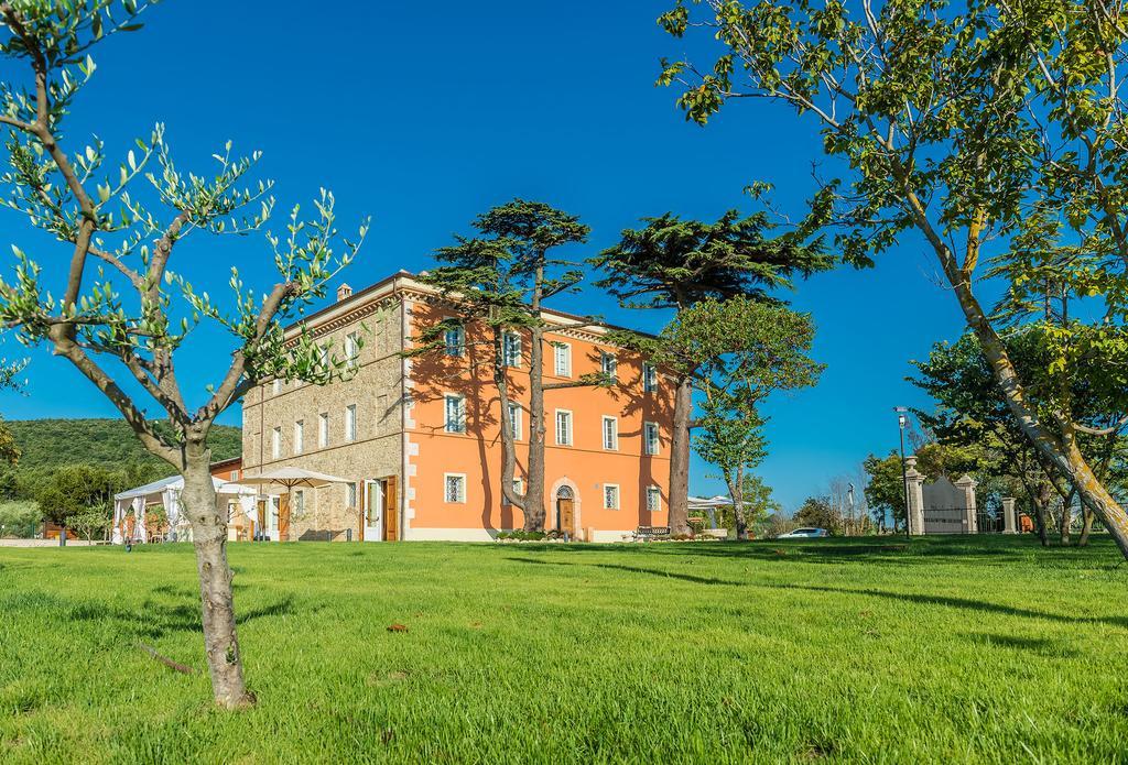 Relais Paradiso Resort & Spa Marcellano Экстерьер фото